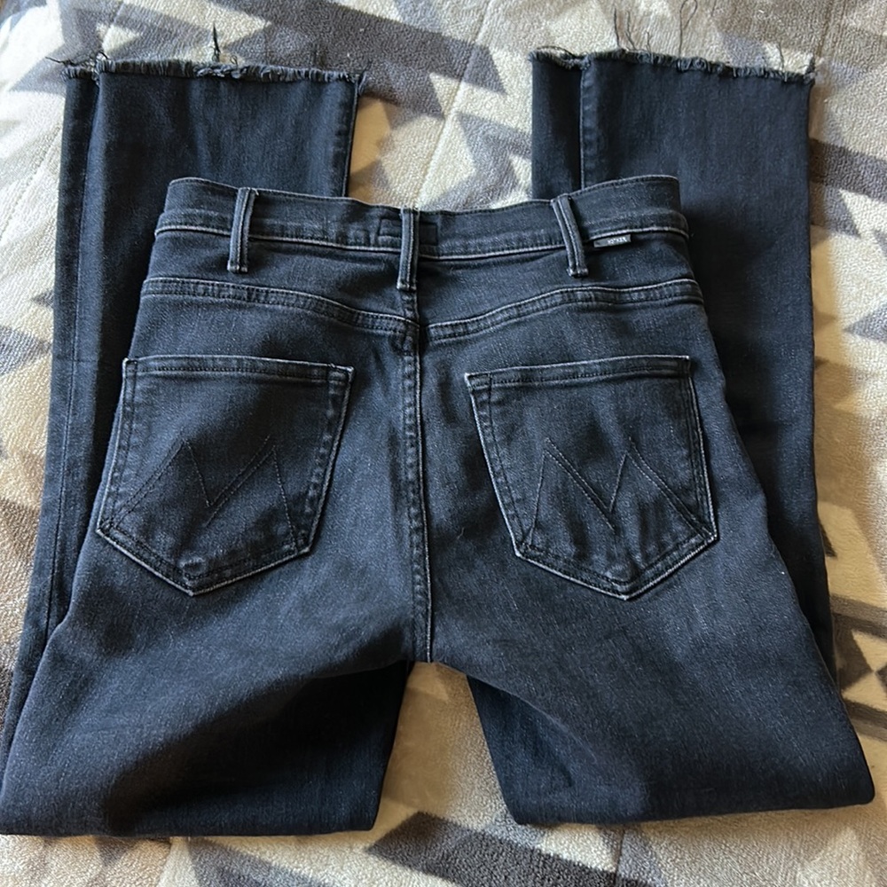 MOTHER The Hustler Ankle Fray in Encounters at Night